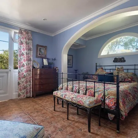 Santa Barbara Villa